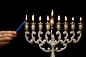 hanukkah candle lighting order